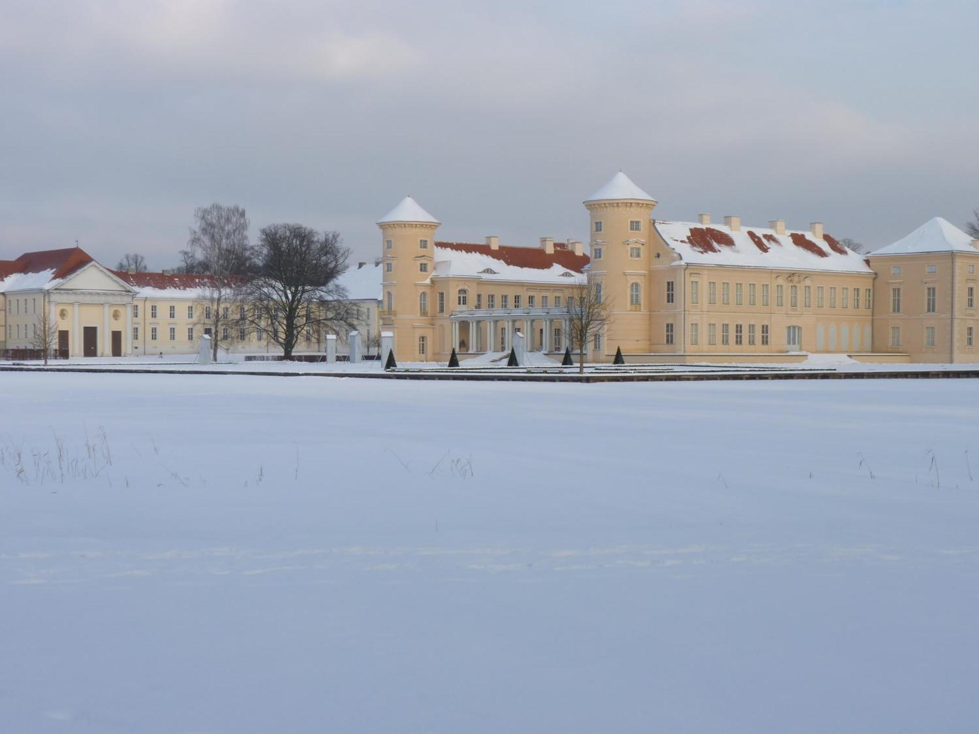 Pension Am Rheinsberger Schlosspark ภายนอก รูปภาพ